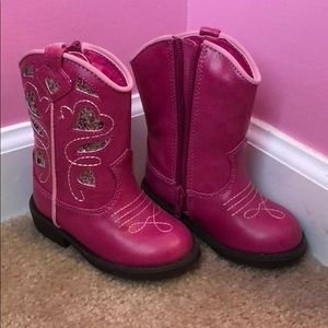 Girls cowgirl boots.